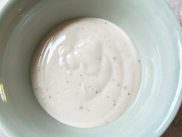 CAESAR-SALAD-DRESSING