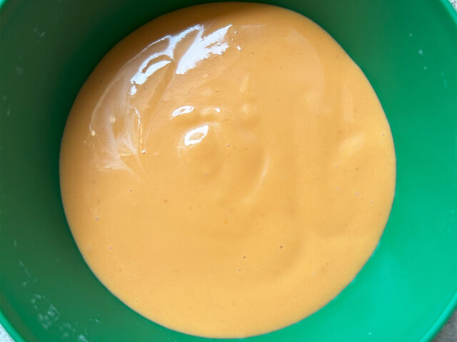 yellow sauce in green plate