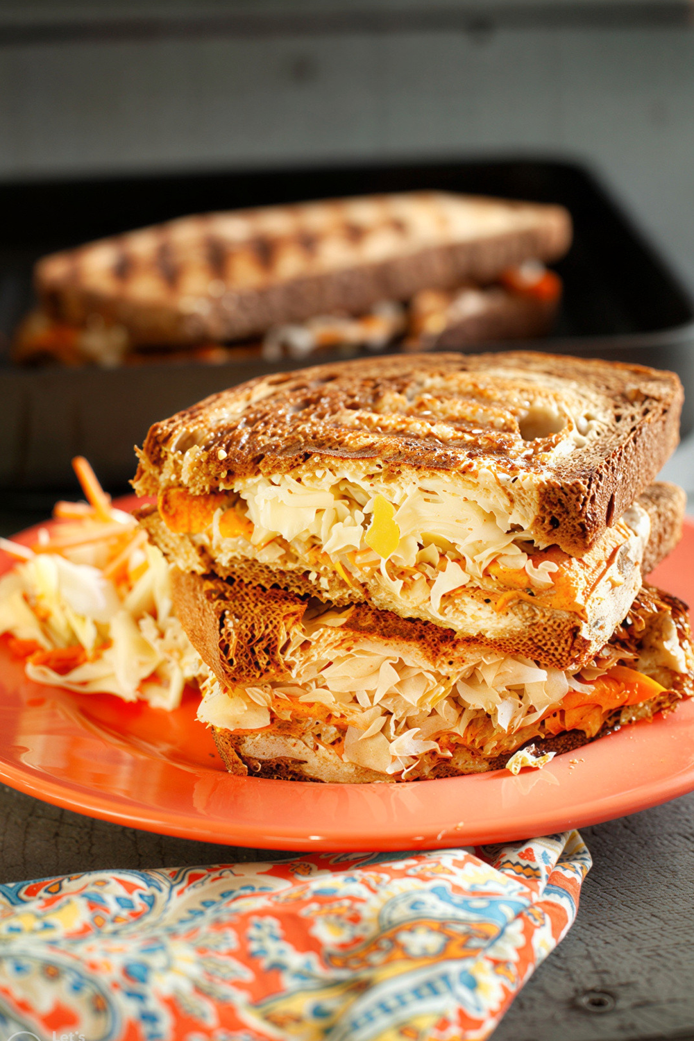 sandwich on saucer